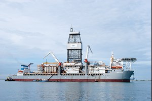Fig. 3. Atoll Phase One is now in an early production scheme, which includes the drilling of two additional wells. Ensco’s DS-6 rig arrived in Egypt, in May, to begin drilling. Image: Ensco.