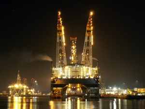 Saipem 7000 with subsea pipeline monitoring technology
