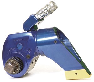 Fig. 10. The MXT+™ Hydraulic Torque Wrench delivers significant advances in industrial bolting by integrating dual-reaction technology, auto-release, integrated cycle counter and coaxial drive into one flexible tool.